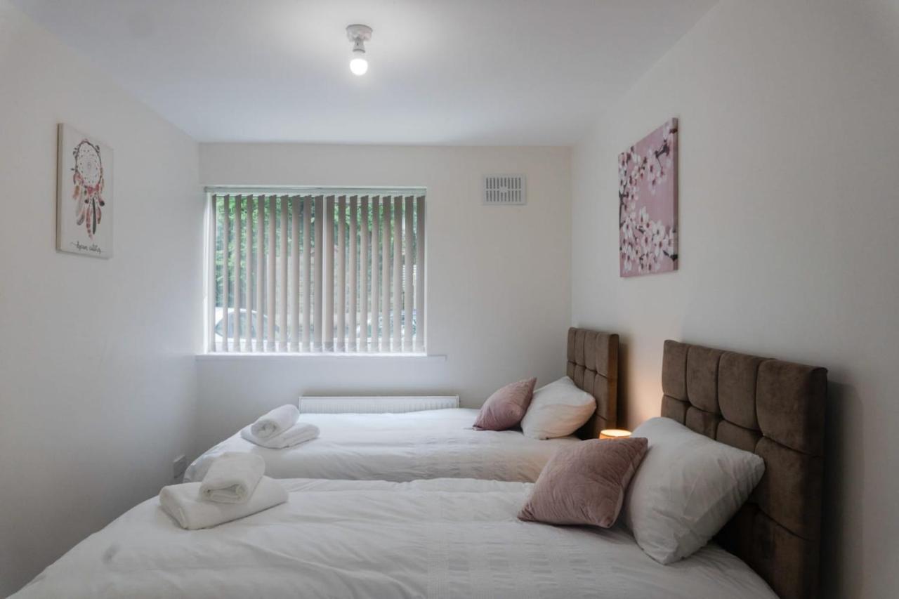 Gorgeous Ground Floor Apartment + Free Parking Манчестер Екстер'єр фото